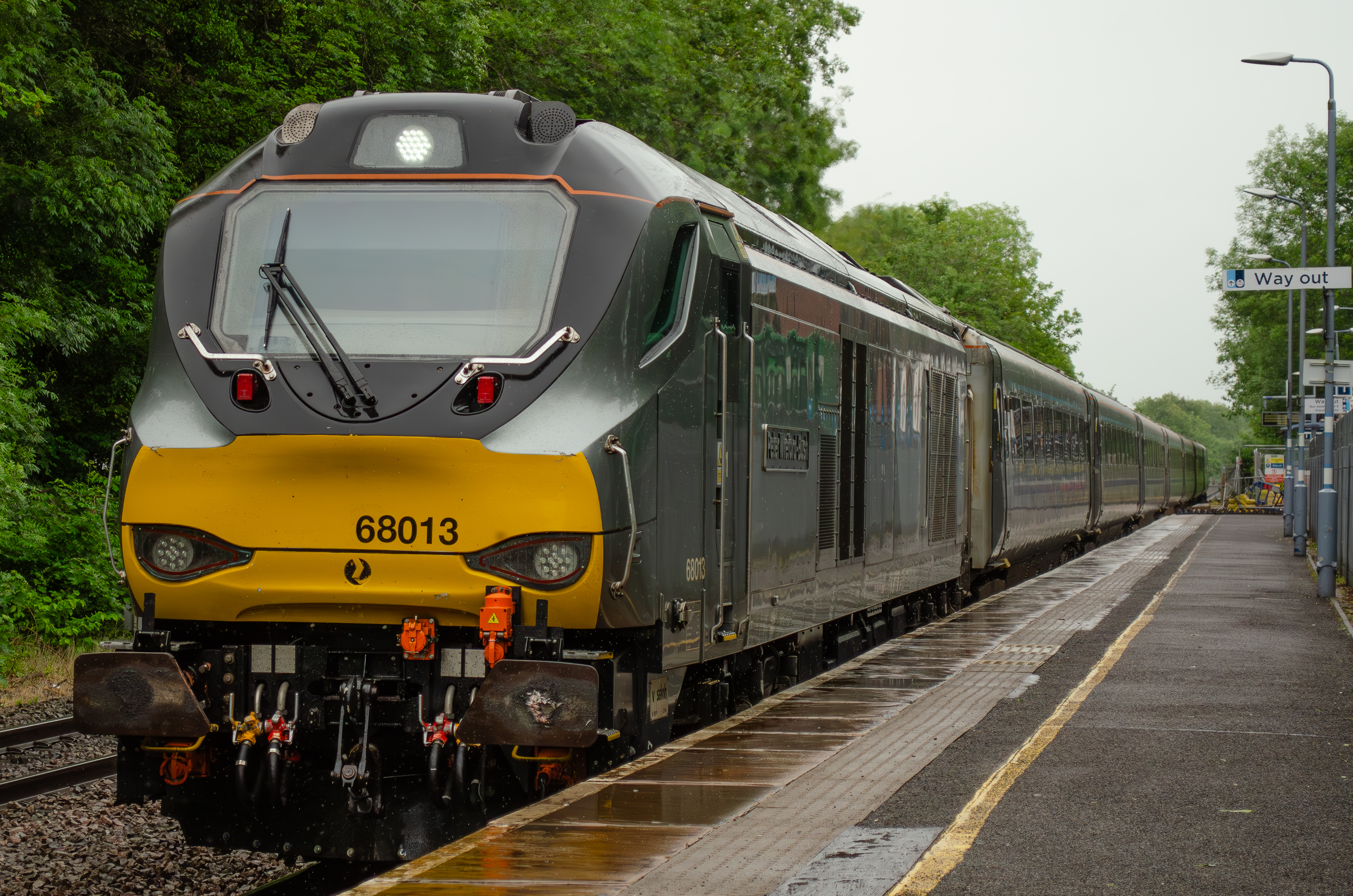Chiltern Railways Class 68 at Warwick.