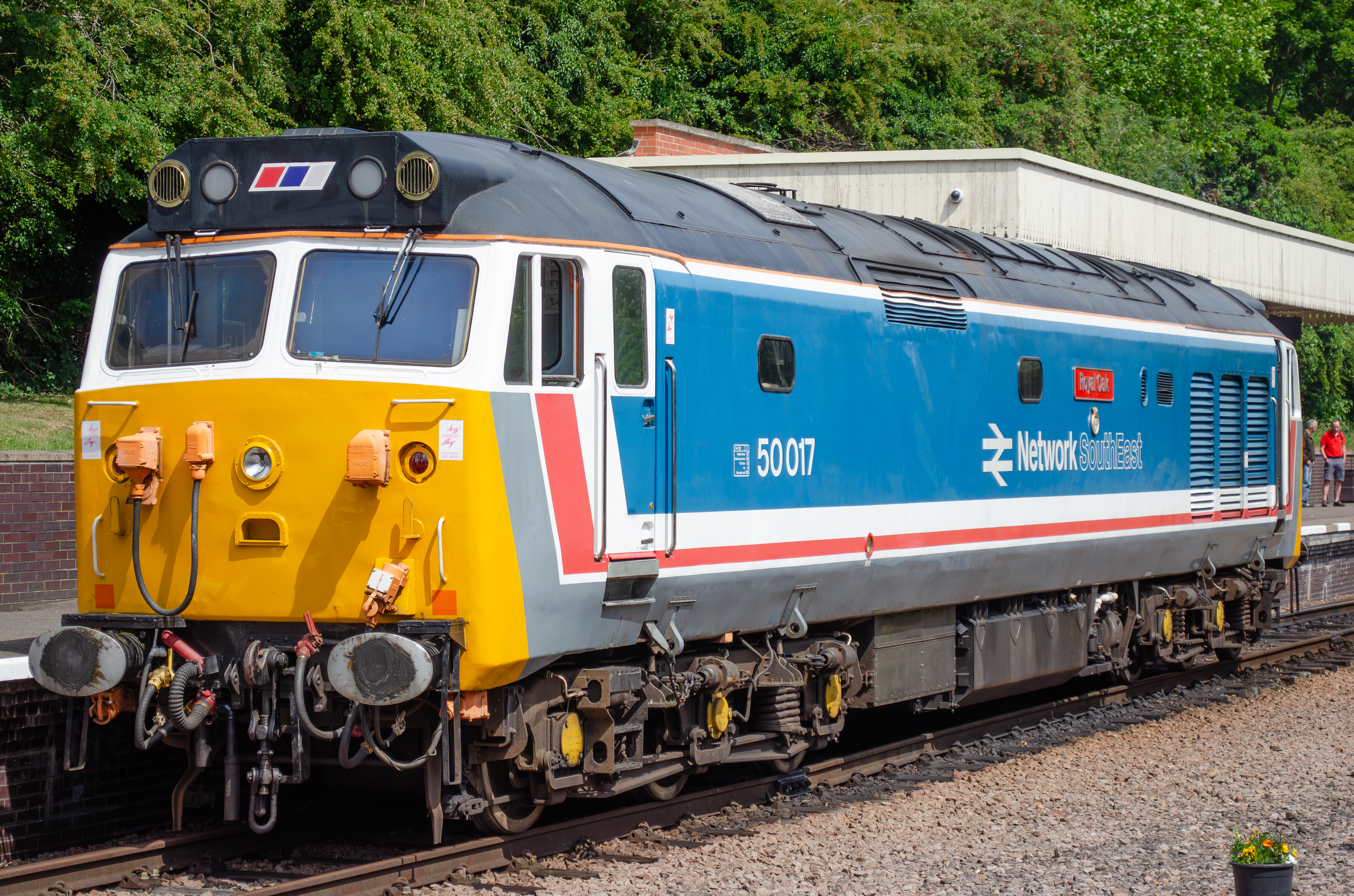 Class 50 No. 50017 pictured at Leicester North waiting to run around set B after working the service from Loughborough on 13th June 2025. 